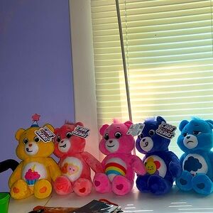 •Care Bears•